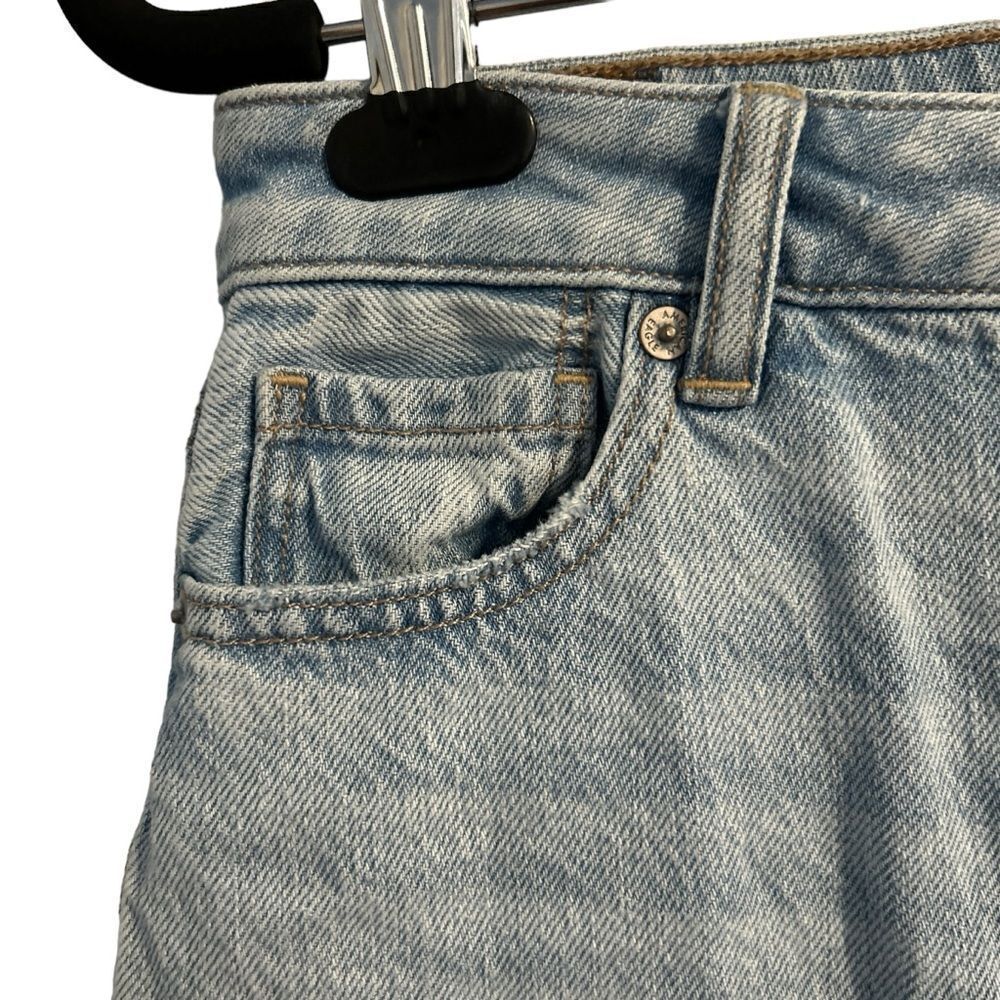 American Eagle Strigid Mom Jeans Size 0 - Picture 5 of 16